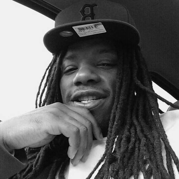 Meet your Posher, Derell - Picture 1 of 1